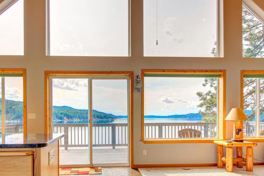 Beautiful Lake Coeur D'Alene Cabin On The Bay Ξενοδοχείο Mica Εξωτερικό φωτογραφία